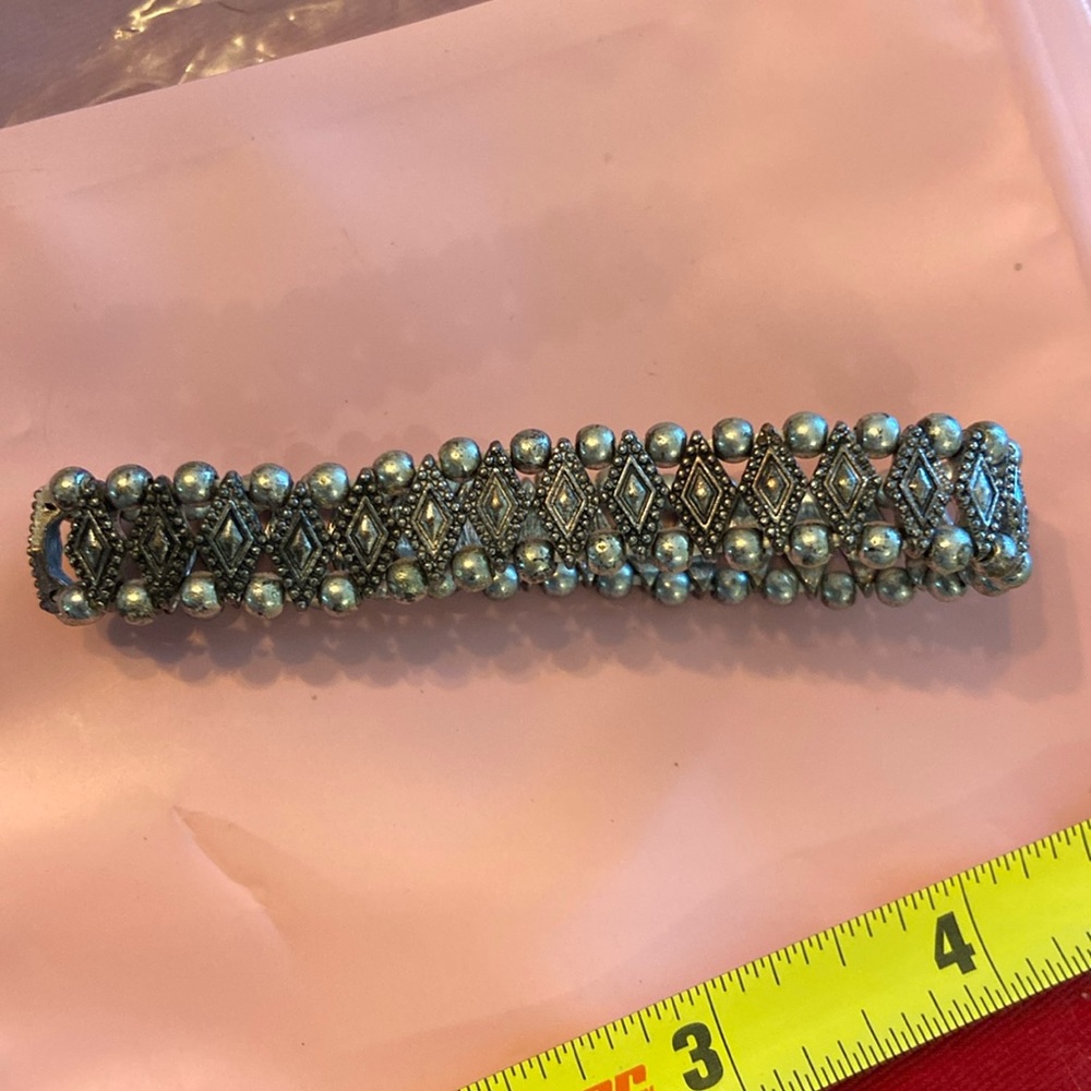 Stretchy Fashion Bracelet